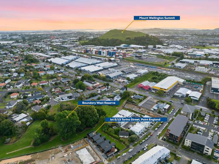 5/13 Torino Street Pt England_41