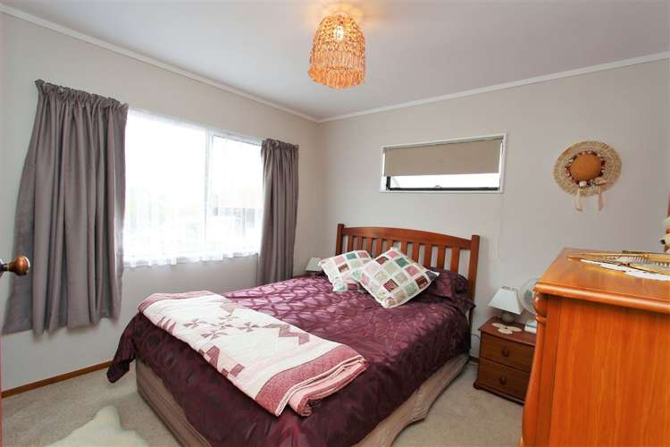 311 Marshall Crescent Thames_7