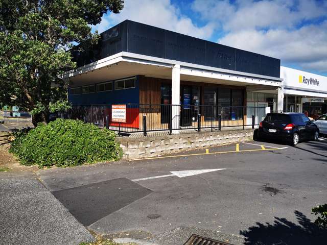 Mairangi Bay 112sqm road front corner retail