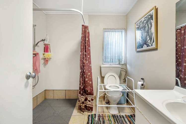 151 Naylors Drive Mangere_9