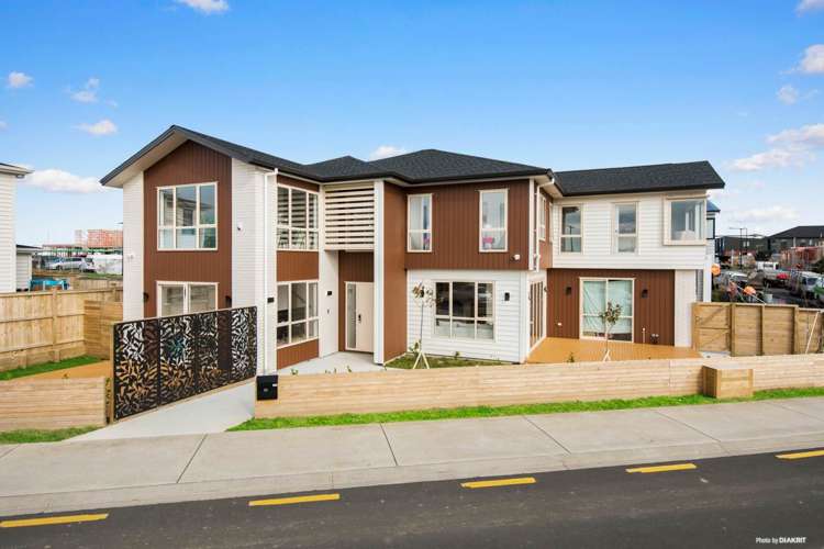 11 Treloar Crescent Hobsonville_0