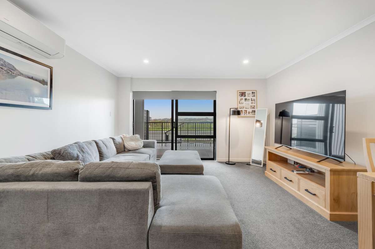 103/26 Shortfin Place_1