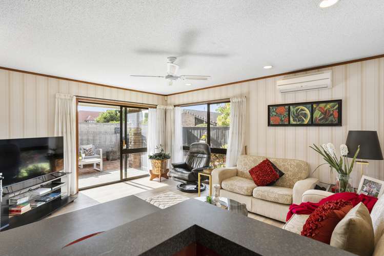 63 Glenmore Road Sunnyhills_9