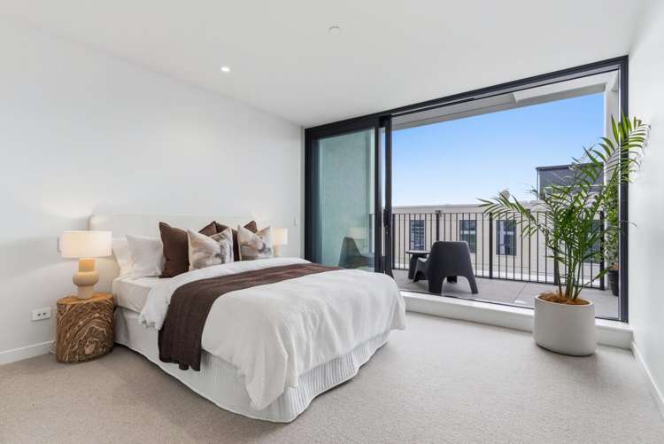81 Carlton Gore Road Newmarket_9