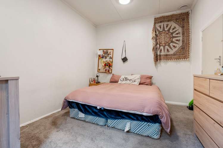 6 Macbeth Street Caversham_16