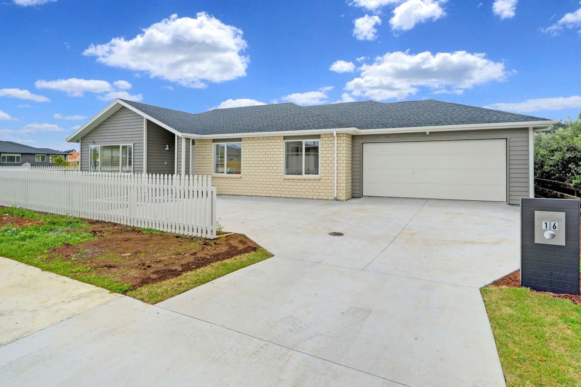 16 Bellamont Street Kumeu_0