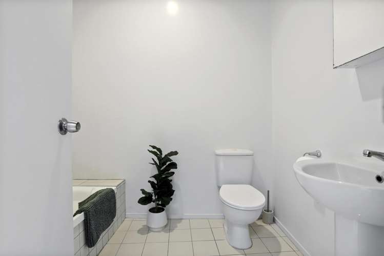 42 Albionvale Road Glen Eden_6