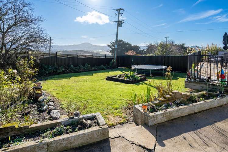 1062 Coast Road Karitane_17