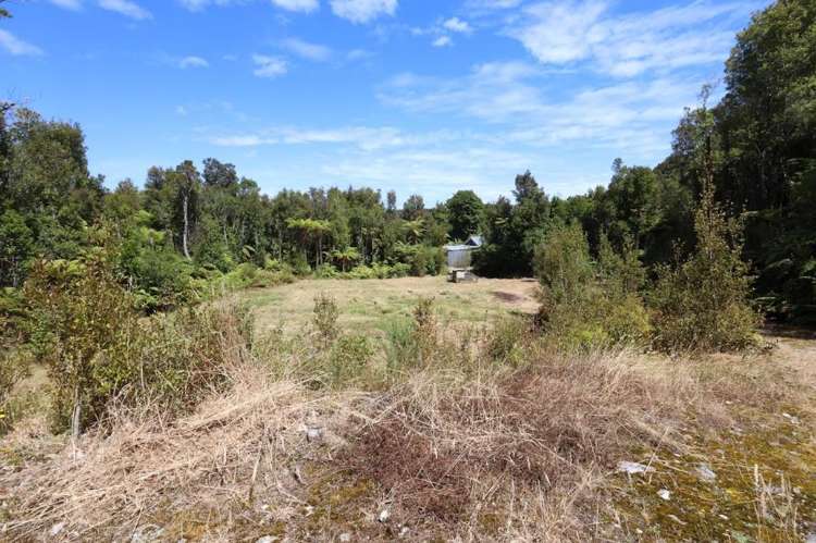 25 Scandinavian Street Hokitika_19