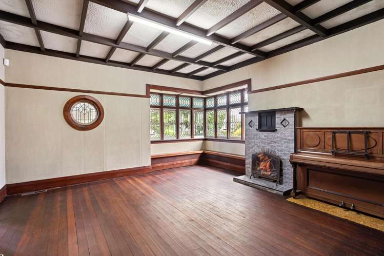 54 Lloyd Avenue Mount Albert_5