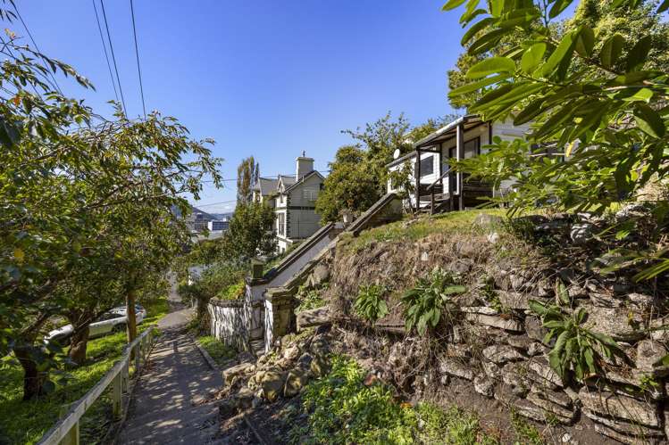 15 Sutherland Street Dunedin Central_13