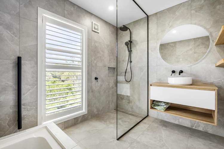 2/31 Tui Glen Road Birkenhead_13