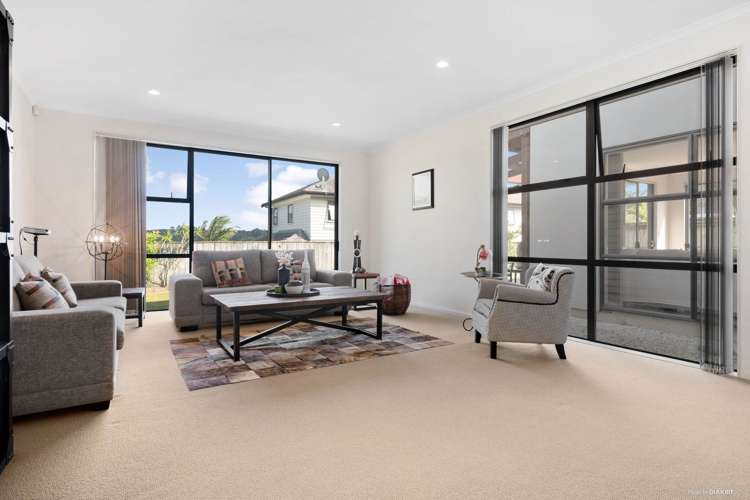 9 Oak Bark Drive Schnapper Rock_3