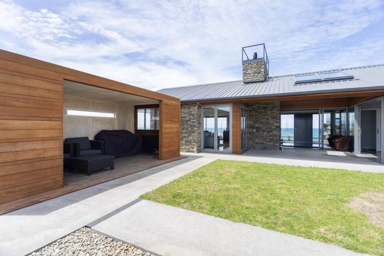 876a Beach Road Kakanui_16