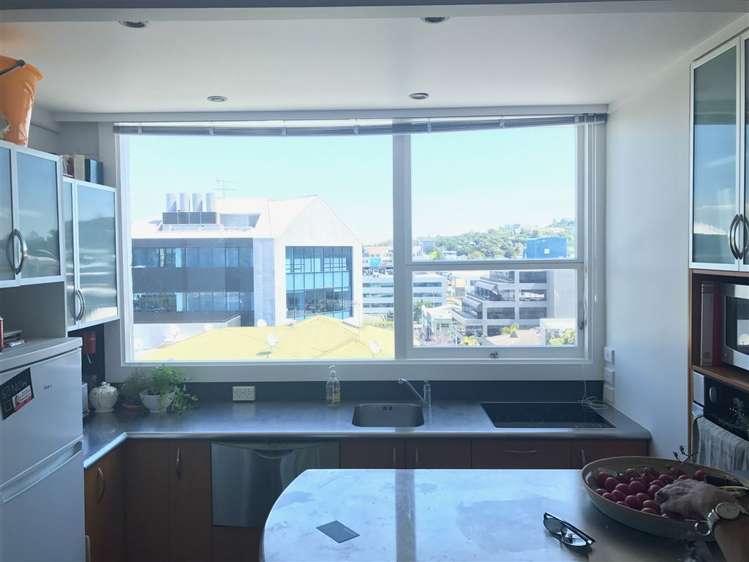 8/29 George Street Newmarket_2