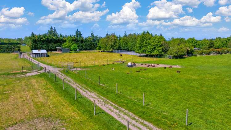 900 Loburn Whiterock Road Loburn_38