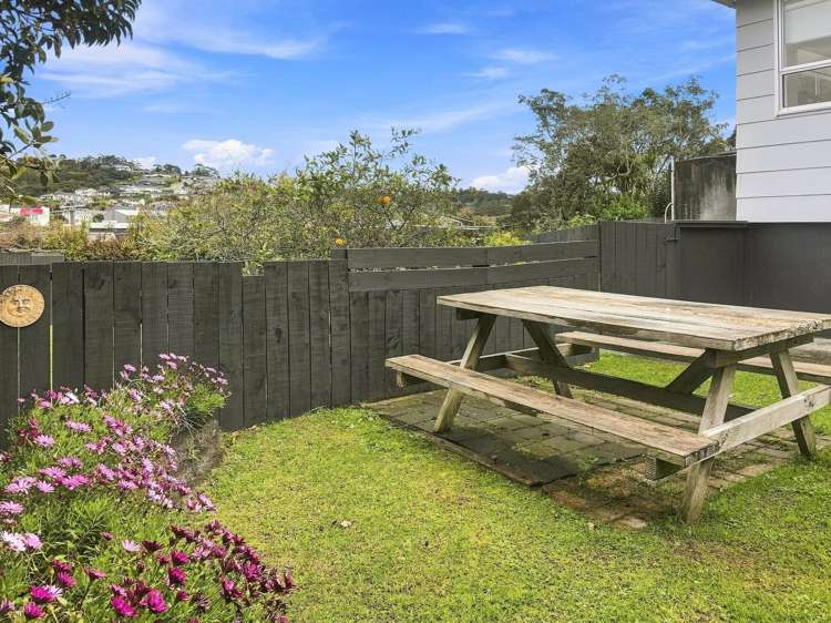 27 Penton Road Stanmore Bay_14
