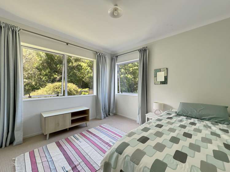 1377E Manawahe Road Manawahe_18