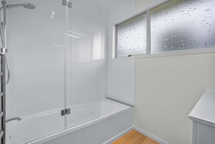 113 Sandspit Road Waiuku_26