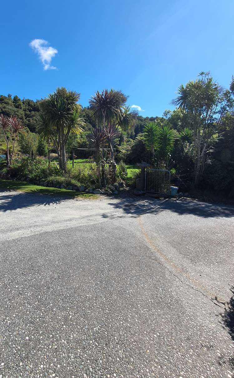 232 Woodstock-Rimu Road Ruatapu_19