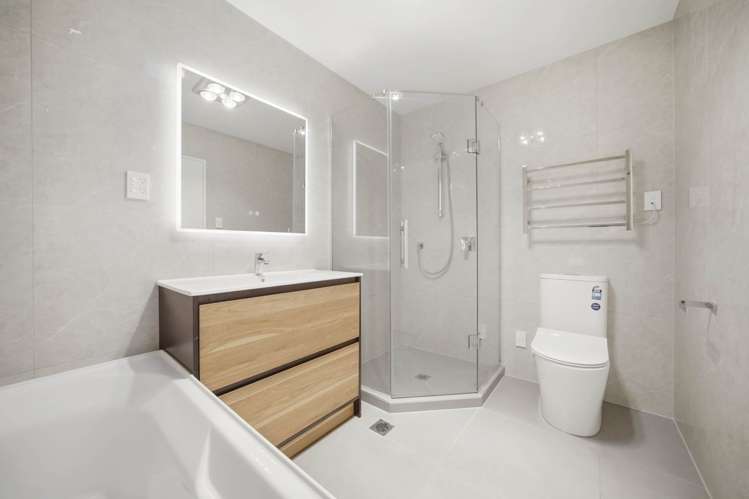 56A La Rosa Street Green Bay_10