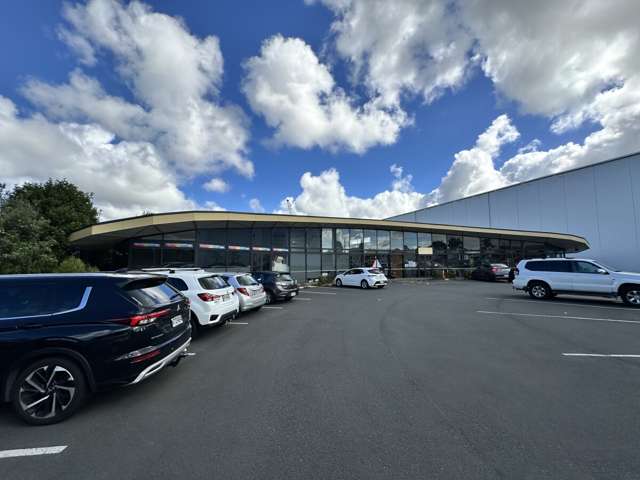 High Quality Office Available in Hobsonville