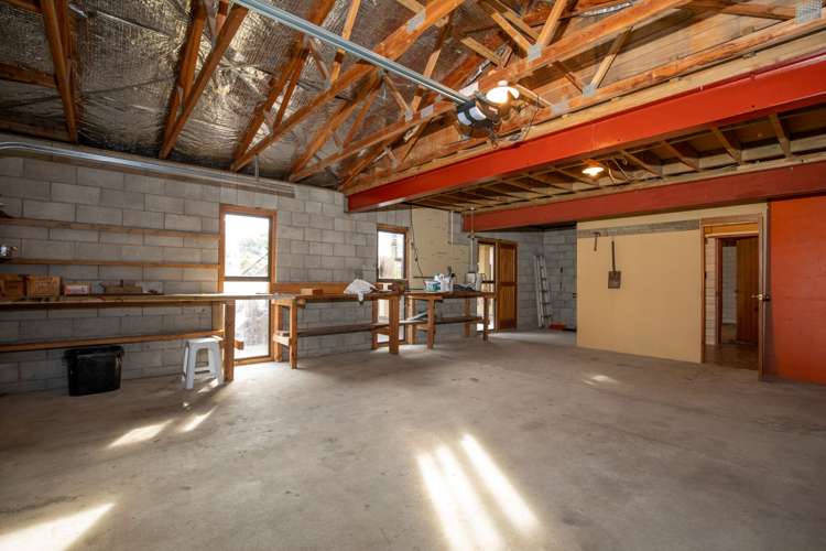 89 Pacific Drive Southbridge_16