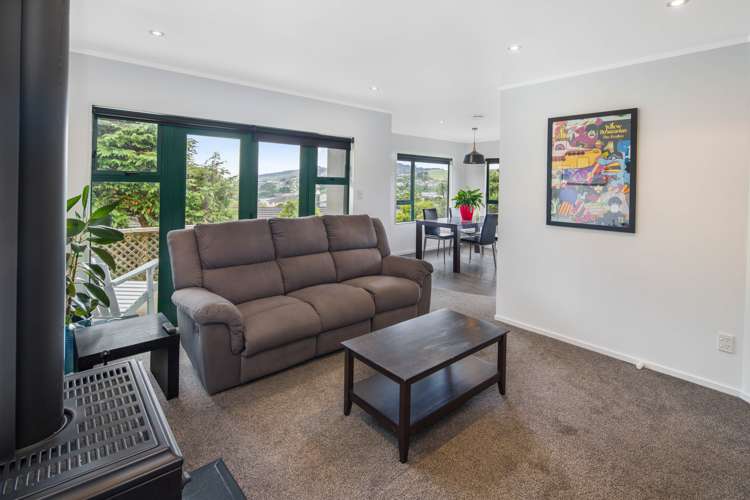 13 Hawtrey Terrace Johnsonville_4