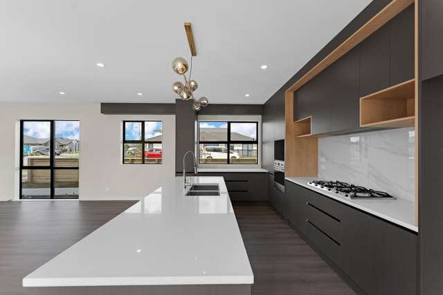 18 Gertrude Cole Road Clarks Beach_2