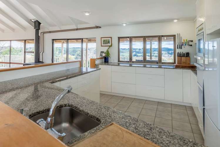 214 Taylor Road Waimauku_8