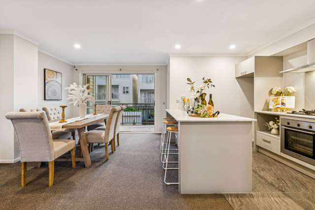 10 Panakenake Way Flat Bush_3