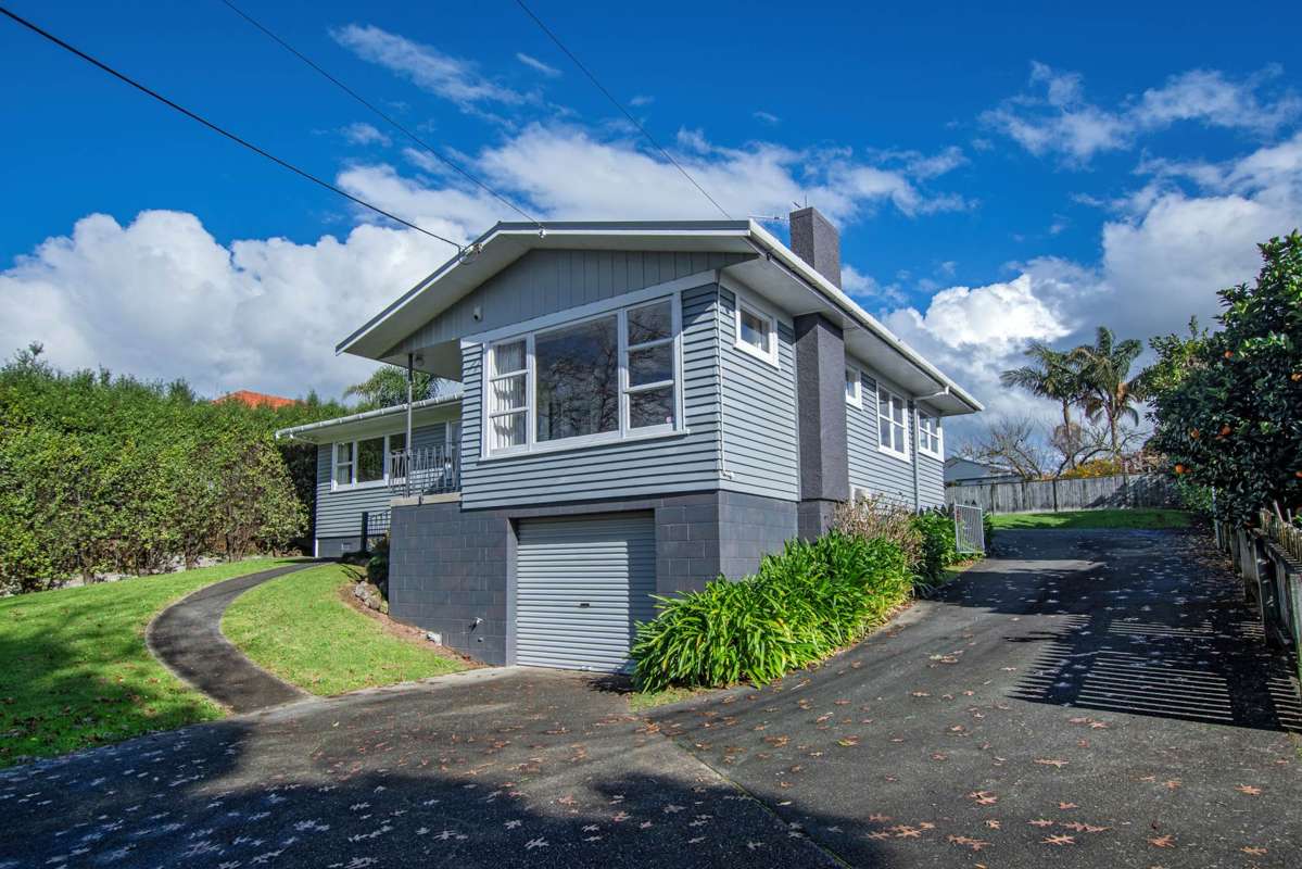 17 Waiatawa Road_5