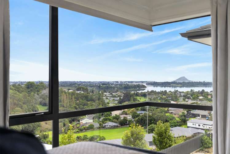 25 Aurora Avenue Welcome Bay_21