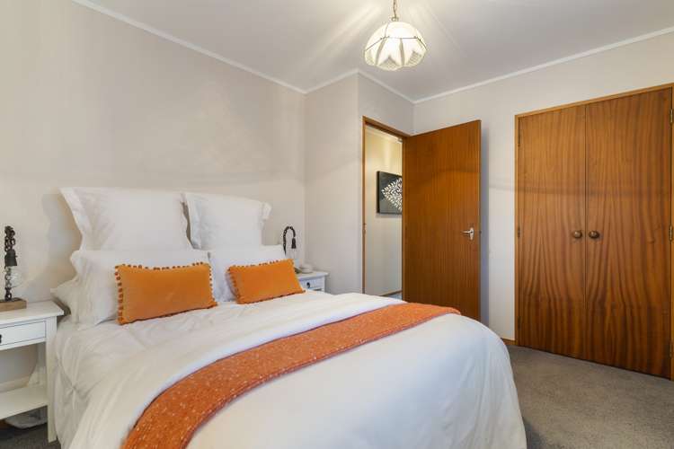 16 Faith Bullock Place New Lynn_11