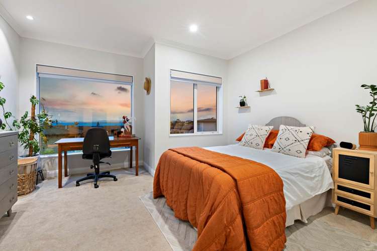 89e William Bayes Place Red Beach_12