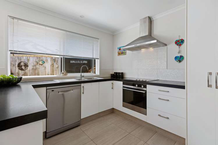 24 Leet Crescent Papamoa_8