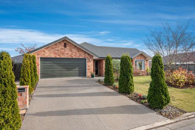 Sun-Soaked Living in the Heart of Rangiora