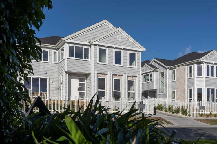 14,16 & 18 William Souter Street Forrest Hill_7