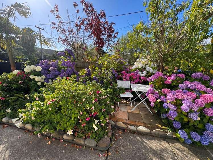 27 Amundsen Grove Stokes Valley_20