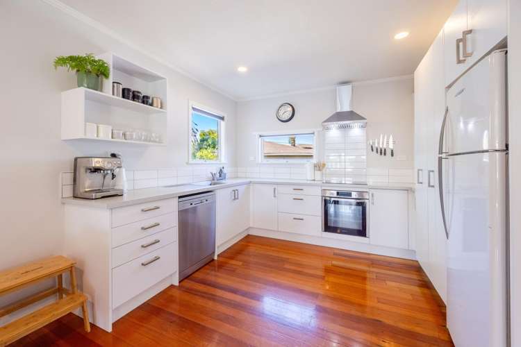 2/27 Trevelyan Street_0