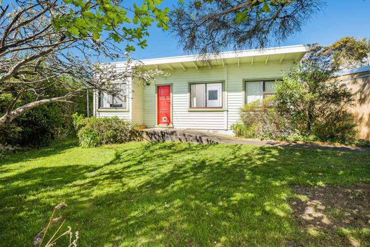 12 Kia Ora Road Beach Haven_1