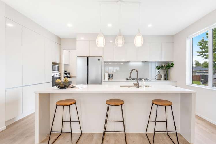 10 Hedge Row Sunnyhills_10