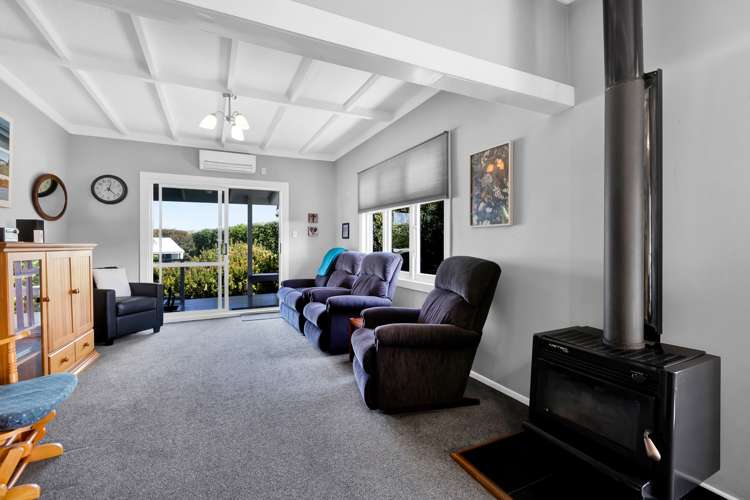 183 Tasman Street Opunake_7