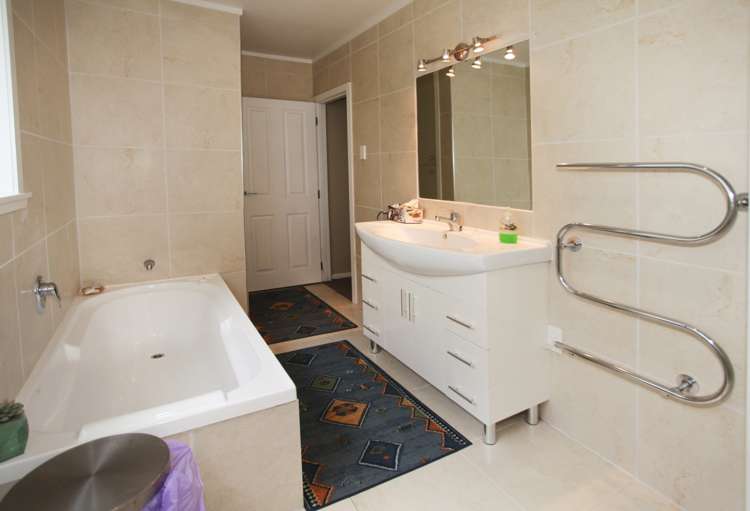 304b Given Avenue Whangamata_17