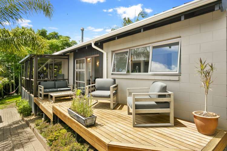 2/246 Titirangi Road Titirangi_14