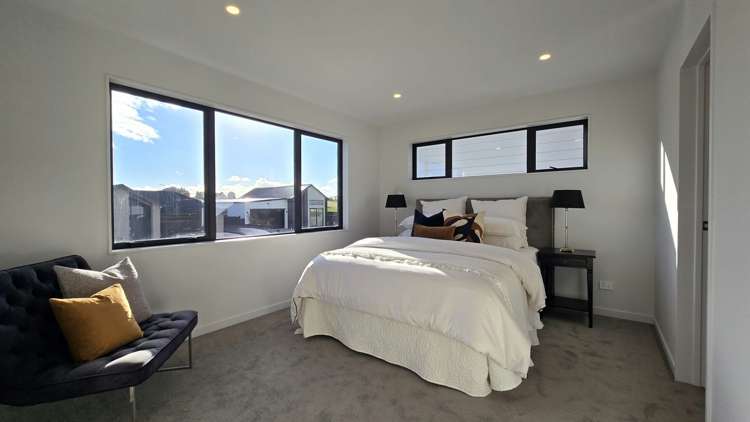 98 Parish Drive_5