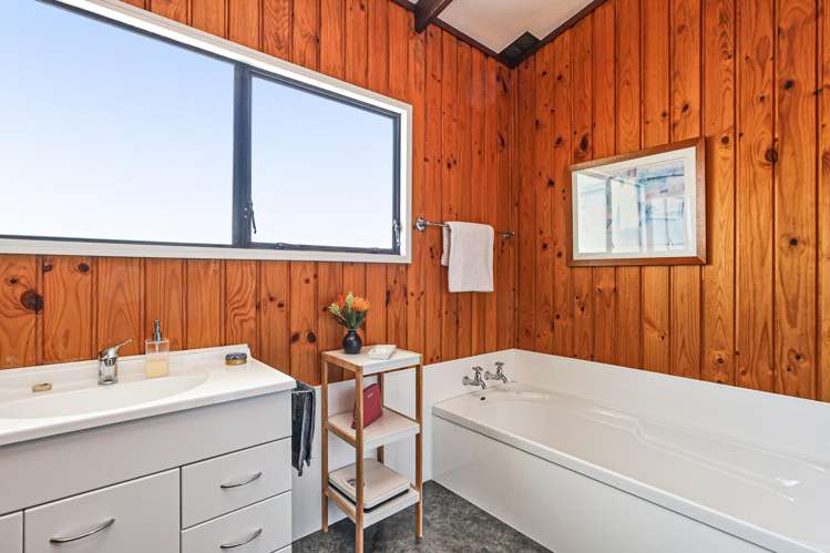 1209D Ada Street Parkvale_12