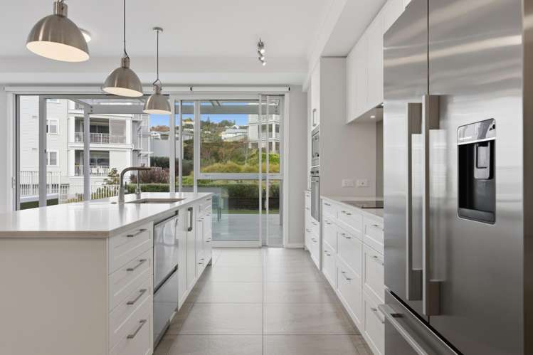 140 Eaves Bush Parade Orewa_4
