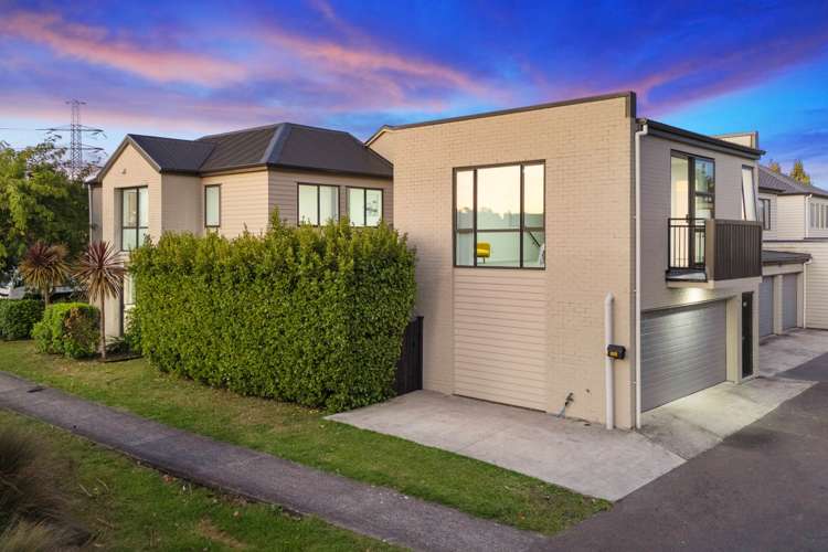 23 Popokatea Drive Takanini_16