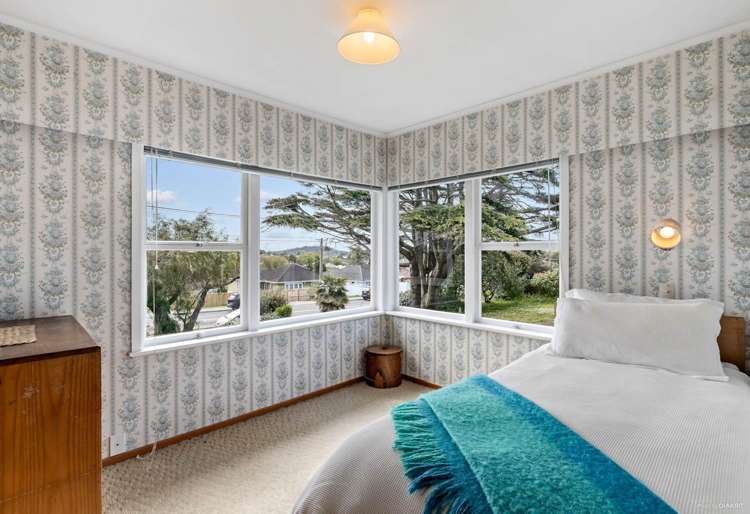 16 Oakdale Road Hillsborough_9